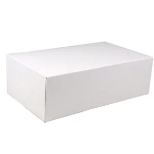 Białe pudełko na ciasto